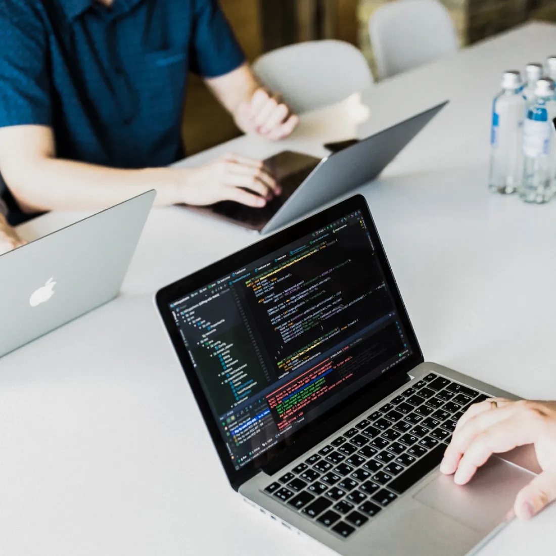 Multiple devices connected for test cases