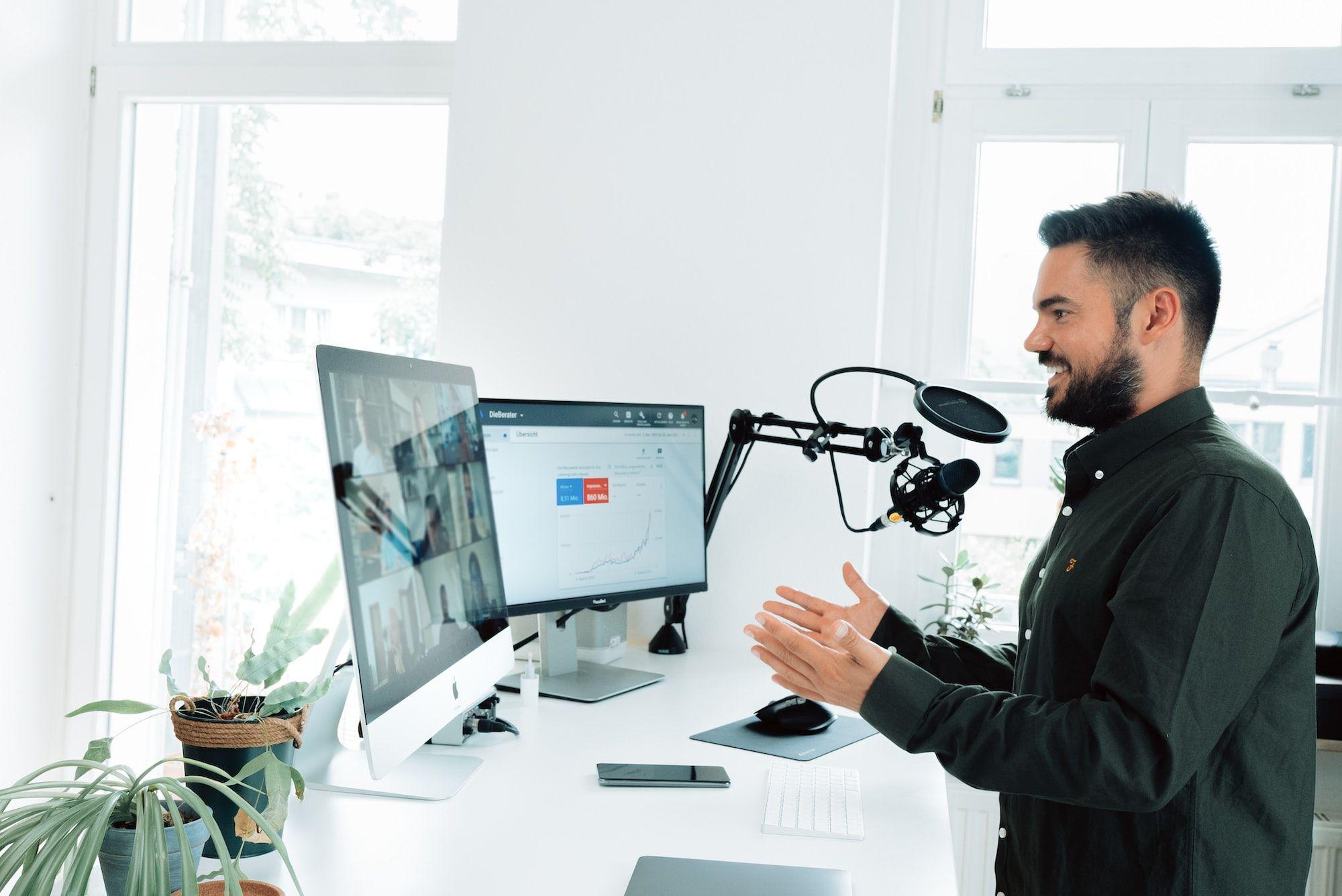 Testing Quality in Video Conferencing Applications
