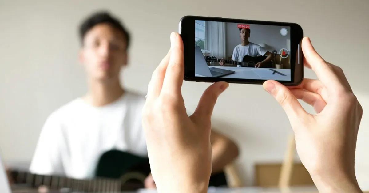 The 47-Second Race: How Short-Form Video Became a Default Format (The SFV Playbook: Part 1)