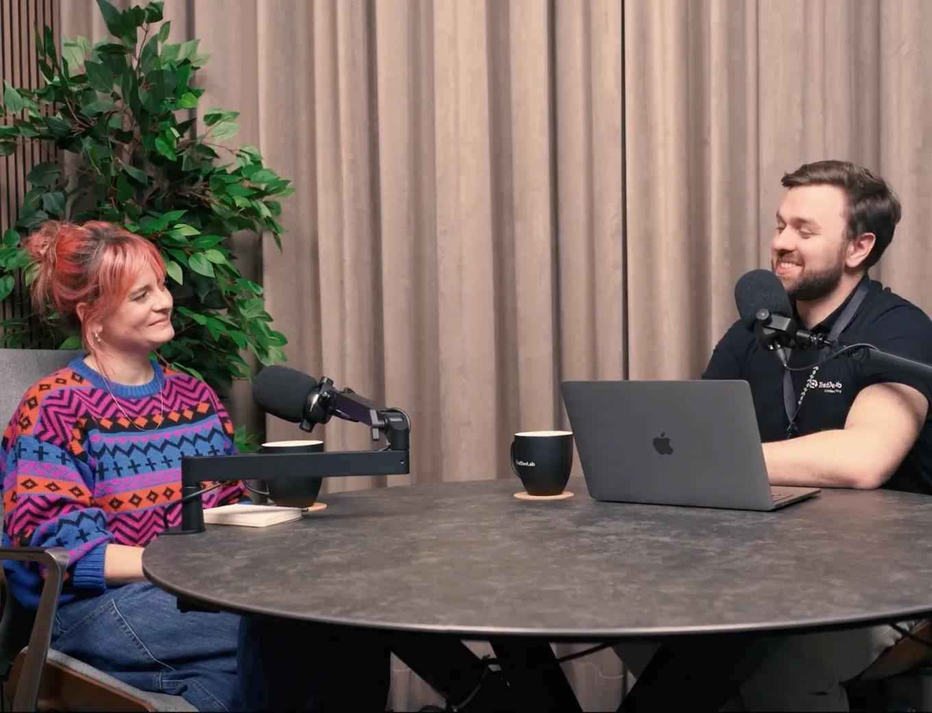 #33 Kinga Asbóth (YouTube): What Users Say vs What They Do - A Psychologist PM's Perspective