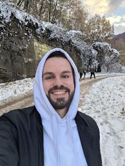 Daniel Shijakovski