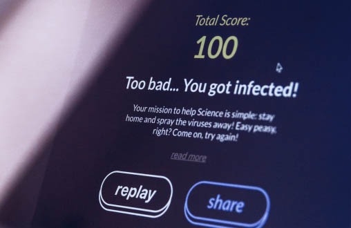 Screen displaying the acquired score of 100 points.