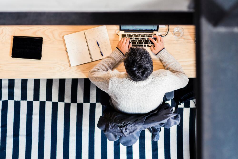 IT professional sitting at work 